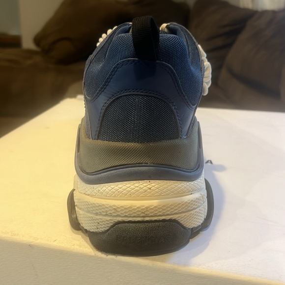Balenciaga Size 46 - Picture 4 of 4